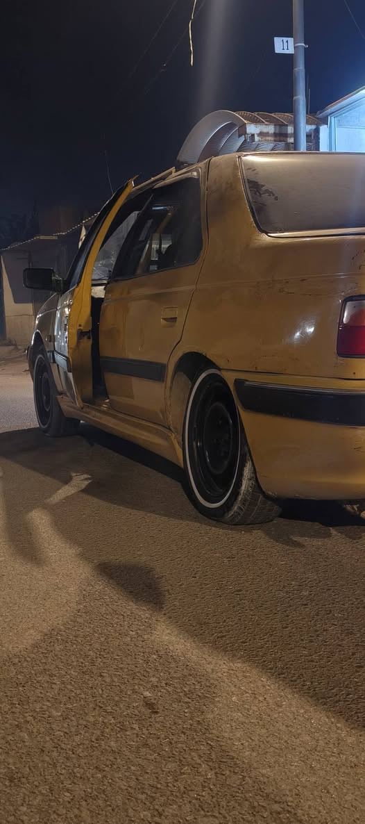 بسم الله الرحمن الرحيم 
بيجو بارص مديل 13 جاهزه عله اخر حبايه مكينه وكير كارتون ستوني شادهن حداديه 60٪ دواخل نضيفه نقص بطانه باب السايق خياسات بس لعتب مال لباب صوب السايق 5س وباب لعبري هم 5س عليها هيئه 500 تنزل من السعر غرامات مصفره راعيه موجود مكان كوفه سهله *********** ورزق عله الله اذا ما تشتري لا تعبني سعر 25
