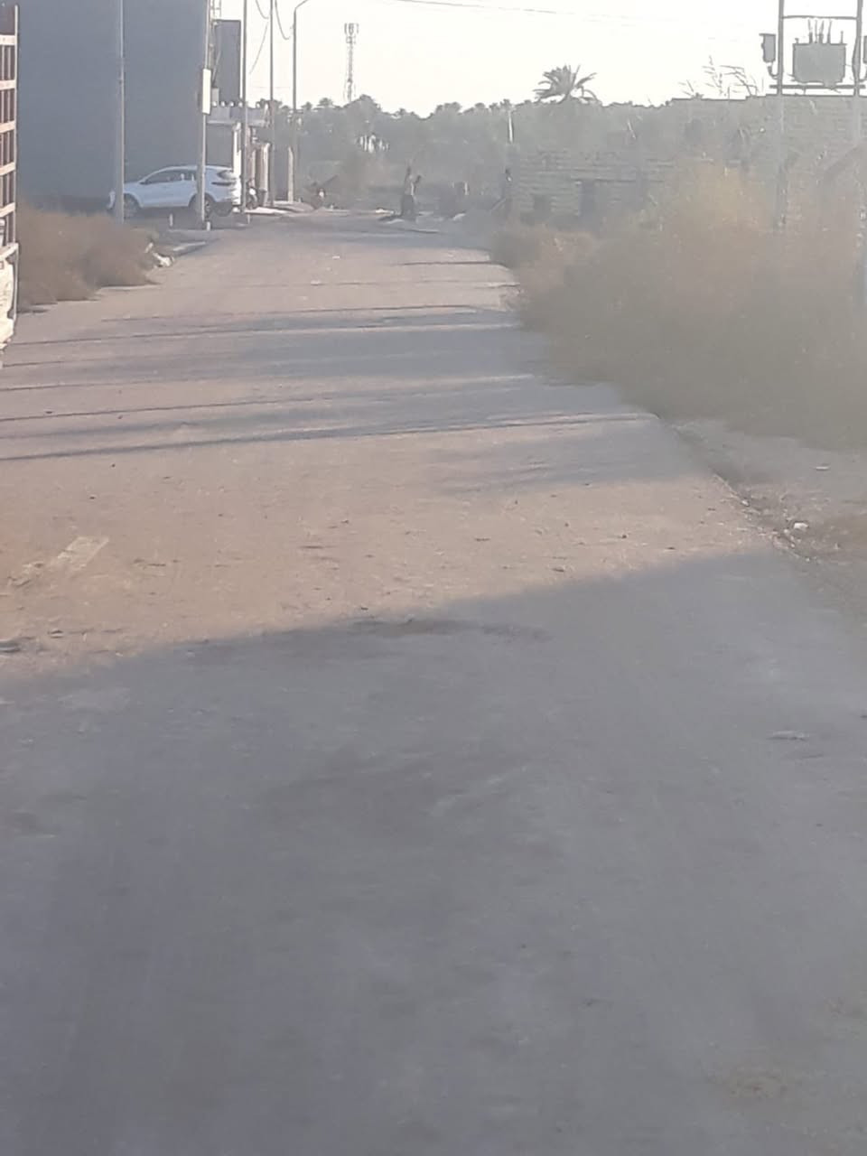 دار للبيع تسليم مفتاح
مساحة 140م طابقين طابو زراعي سند 25
خدمات كامله ماء كهرباء تبليط أناره شارع
تفاصيل البناء
غرف نوم عدد 3
كلدور عدد2
مطبخ
استقبال
مجمع صحي عدد3

الموقع//ورديه داخل منطقه الامام سيد موسى
للاستفسار اكثر الاتصال على الرقم
***********
