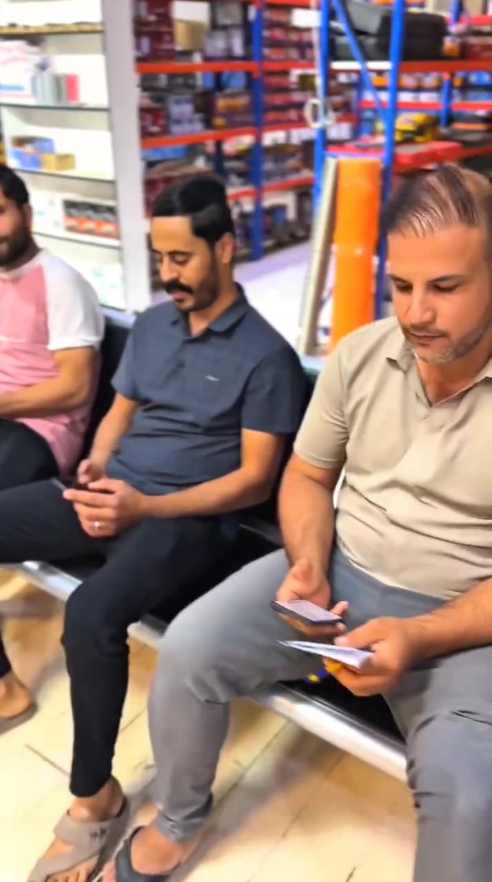 من داخل مجمع البروج عفك نزلة حي الصناعي 
تجهيز طلباتكم مستمر لجميع محافظات العراق 
الرقم واحد في عالم الديكور 
مجمع البروج-عفك-نزلة حي الصناعي


**إذا كنت صاحب هذا الإعلان وتريد حذفه لأي سبب، رجاءا أرسل رسالة إلى الدعم الفني**
