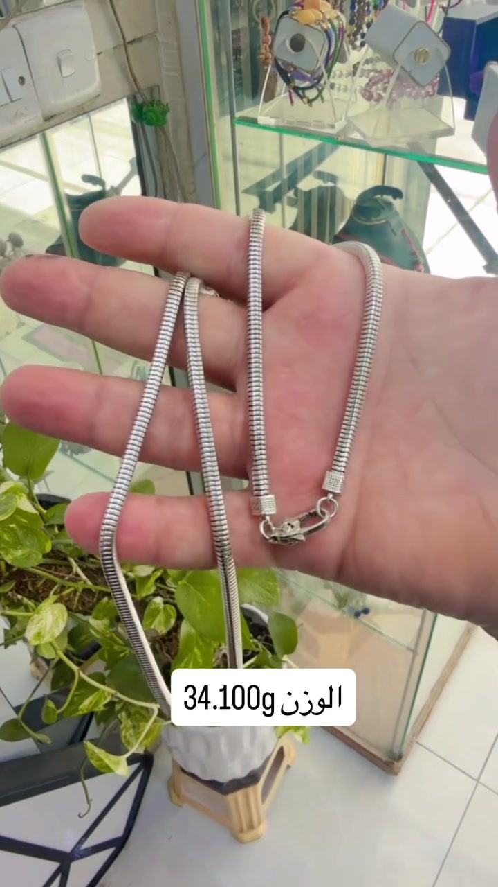 زنجيل راقي فضه ومفحوص ويا كارت الضمان مستعمل اخو الجديد سعر الغرام 5 الف وزن مذكور في الفديو


**إذا كنت صاحب هذا الإعلان وتريد حذفه لأي سبب، رجاءا أرسل رسالة إلى الدعم الفني**