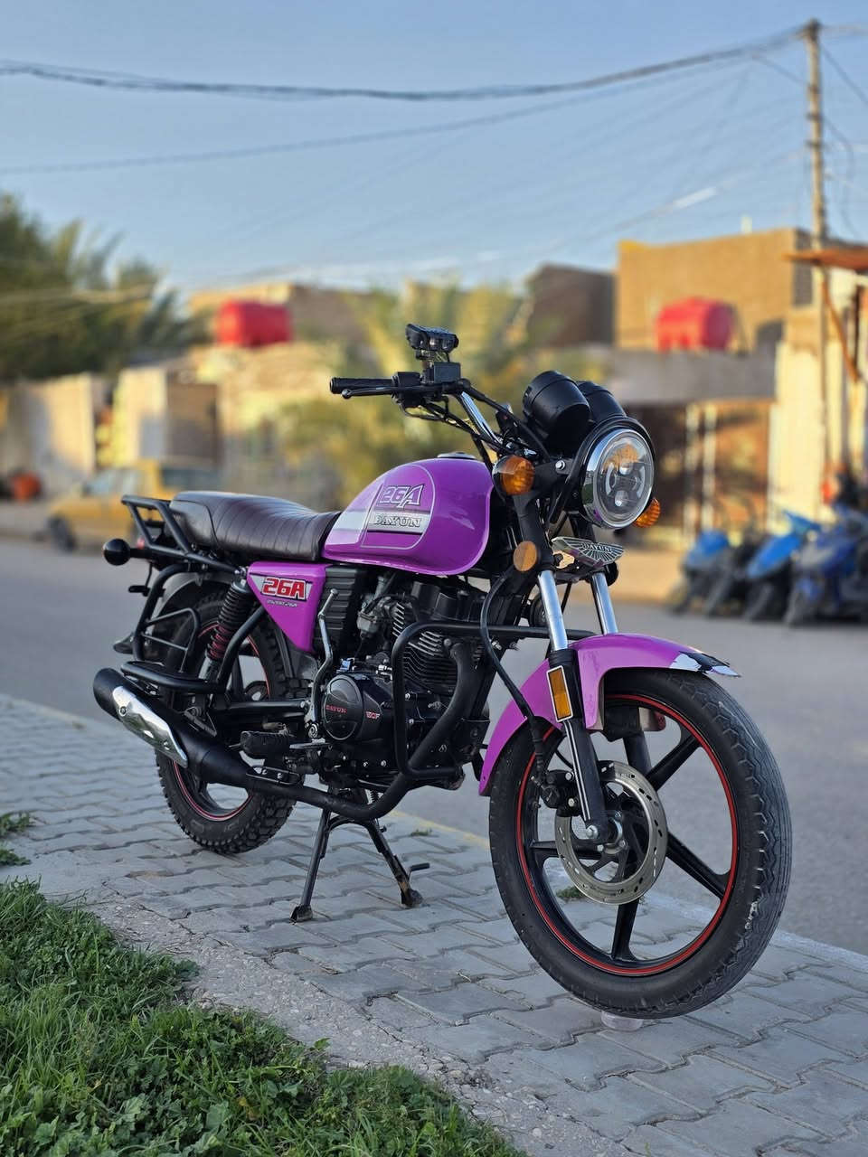 دايون نفخ 2023 سنوية
للبيع دايون نفخ 23 سنوية وباقي بس استلام لوحات 
ولنضافة واضحة بلصورة 
سعر مليونين و100
مكان كربلاء حي العامل
‎*********** تواصل
