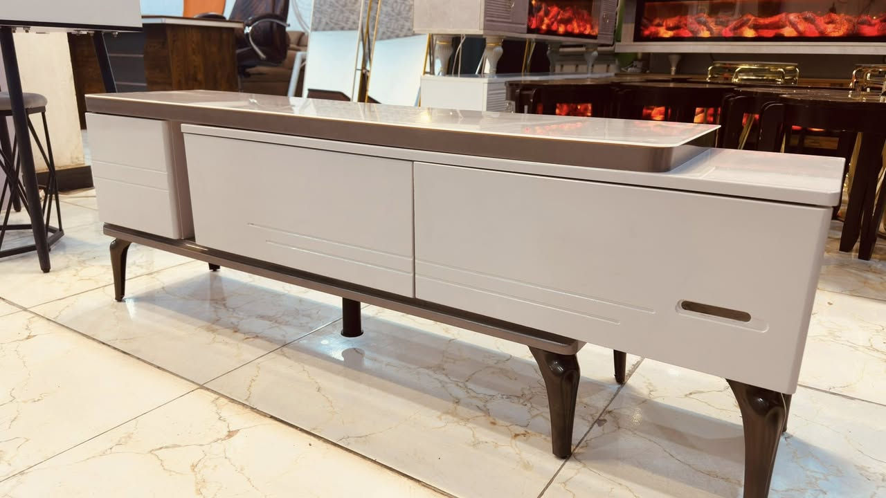 ميز بلازمه 
مجمع حسينً الحسناوي 
***********
