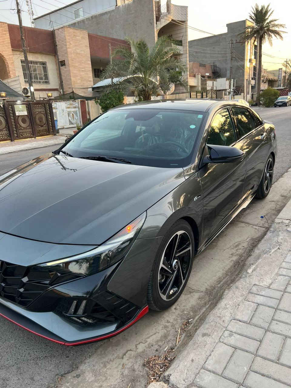 ‏𝐇𝐘𝐔𝐍𝐃𝐀𝐈 E𝐋𝐀𝐍𝐓𝐑𝐀 23 𝐍 𝐋𝐈𝐍E
فول الفول  
بدون ايرباكك
محرك 1600 تيربو 🚀🚀🚀
كير اوتوماتيك دبل كلچ  7 نمر
فتحة سقف
يده كير + الستيرن شعار N
شاشه كار بلي و اندرويد 
كشنات تدفئة 
بصمه ابواب(لمس)
كشن جلد مطعم بمخمل +مغلف نايلون حراري 
كشن كهرباء 
شاشة كبيرة 
3 انظمة قيادة sport manol smart
لايت لد نهاري ليلي 
رادارات 
تحديد مسار 
مثبت سرعة 
انارة ترحيبية 
ويل حجم 18 
سستم صوت boss
فول تحكمات ستيرن 
مطعمة بآسود 
لايت عدستين
شفتات 
اشاير بالمري 
شحن لاسلكي
انارة بالدشبول 
كامرة خلفية دوارة
بعد بيهة مواصفات 
السياره جديده ماشيه 22ميل 
السيارة بيهة صبغ دعاميات امامية وخلفية ومسطرة الصندوك فقط اخت الكلين يعني 
 
  
للتواصل (    ***********) 
مكان بغداد السيدية
