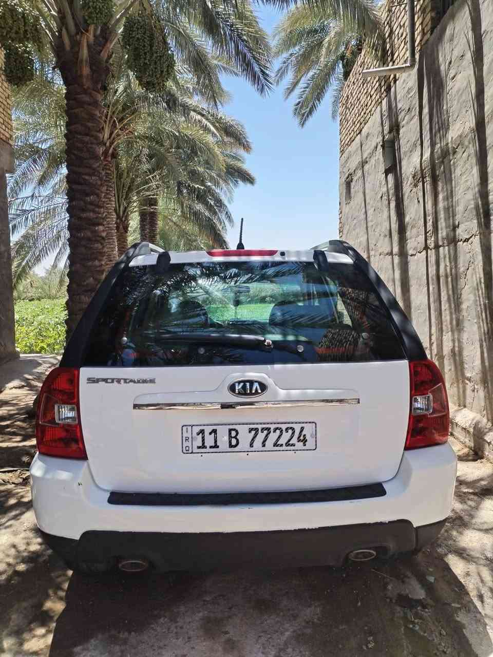 السلام عليكم كيا سبورتج موديل 2009 خليجي مكينه 2000 السياره جاهزه من مكينه من كير من حداديه من تبريد السياره بيه كارد بلجاملغ وبلباب مكان السياره بابل الدبله الاستفسار ع الرقم *********** السعر 117 وبيه مجال

