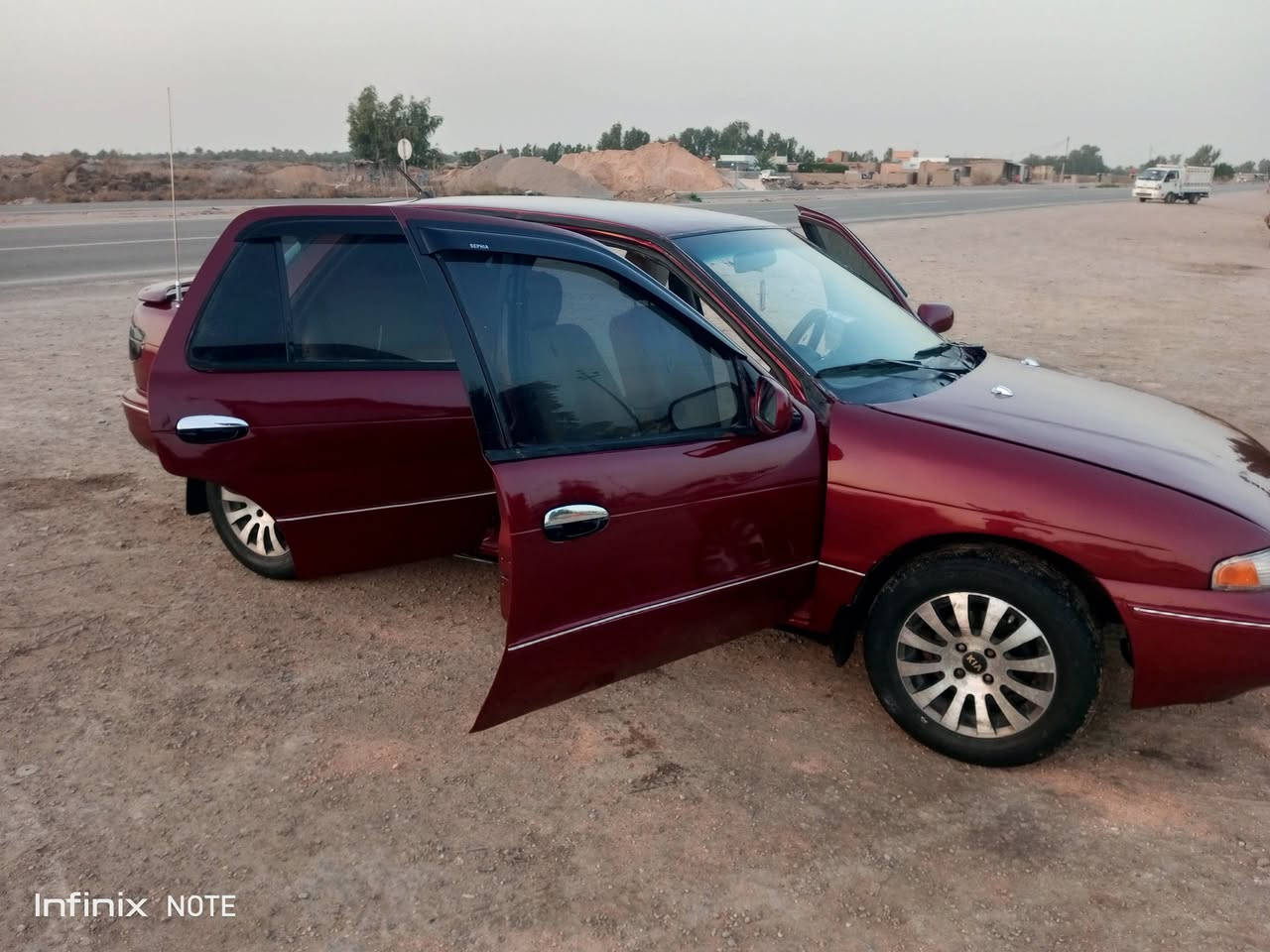 البيع كيه سيفه موديل93 رقم بابل مشروع وطني سنويه لل 27سياره خير من الله مكينه مسكر جديد كير عادي حدادية اماميه خلفيه جديده توني مسويها كرهبايات كله شغاله دومشه جديده سياره حلوه مصبوغه عام  الجماليه فقط سعر 31وبيه مجال    ‏‪***********‬‏
