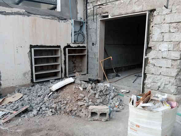 تم إنجاز العمل في حريه 
ابو أزل للمرمر 
اي استفسار اني حاضر 
نظام العمل براغي وتشميع 
***********
كركوك
