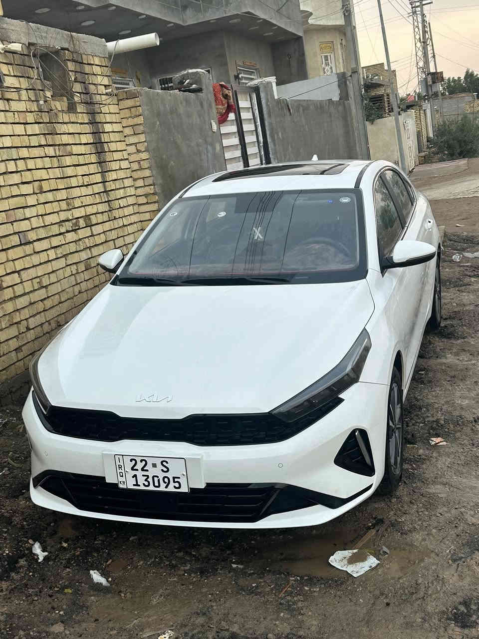 ‏سلام عليكم كي ثري 2025 سيارة مكفوله سياره ماشيه 9000 خت الزيرو بكاني ميسان التصال رقم ***********
