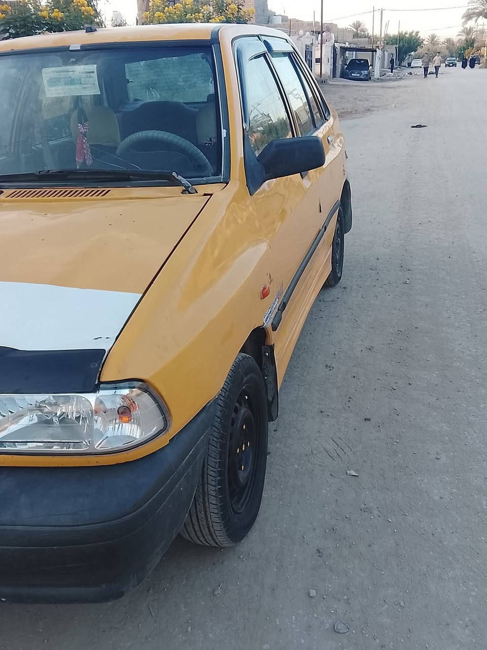 تفاصيل داخل صوره اني خادم
