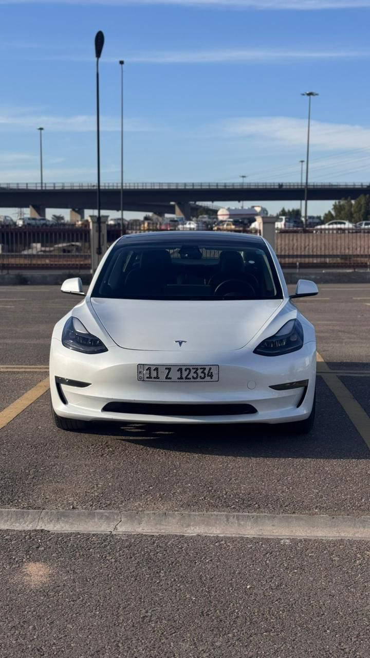 تسلا 3 2023
حادثها يخبل موضح بالصور
حافة جاملغ خلفي +حافة الصندوق
فقط صبغ بدون داخل
بدون ايرباك 
ماشية 42 كيلو
تك ماطور
اوف لاين
جاهزة بدون نقص

مكاني بغداد حي الجامعة 
السعر 160 ورقة 
للاتصال ***********
