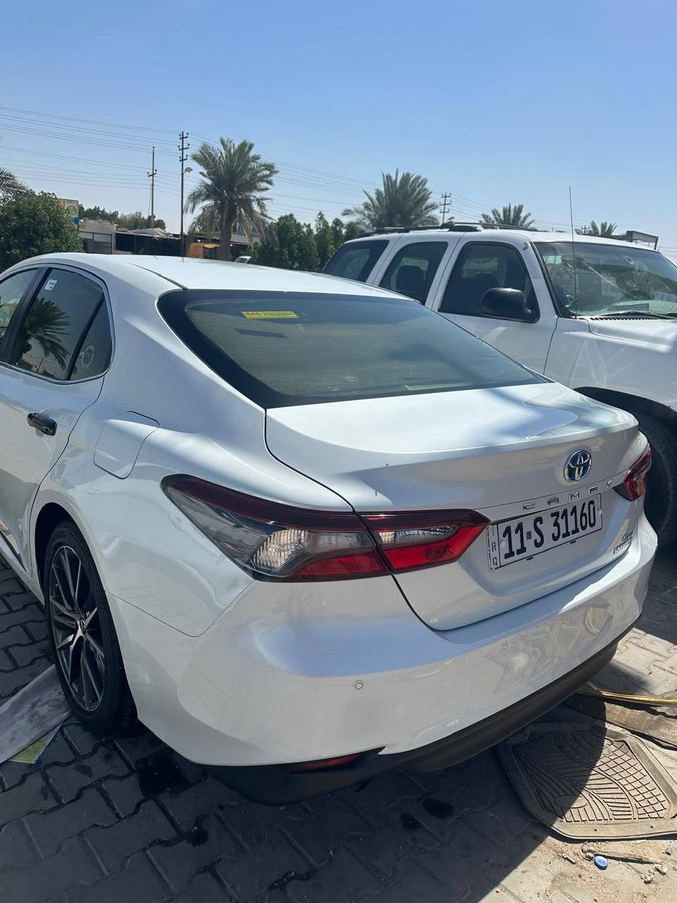 بيج لعرض سيارات العراقيه 

السلام عليكم 
كامري هايبرد 2023
لون صدفي فول مواصافات 
بيه بي دي ار بل جاملغ الخلفي ورشه صبغ بلصندوق جوه الرقم 
السياره اشتريده كفاله خليجيه ونضربت عندي
مصلح وجاهزه من كلشي
ماشيه 98 الف كيلو
ربع دينار ماتخسر عليه 
رقم بغداد تحويل مباشر
العنوان بصره ام قصر
السعر 205ورقه وبيه مجال للطيبين رقم صاحب سياره مكلف بالنشر 
تلفون ***********
