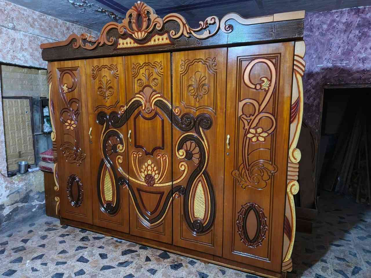 كنتور ابو الخمسه نجاره جديد كلش نهايته 300 مكان ناصريه ***********
