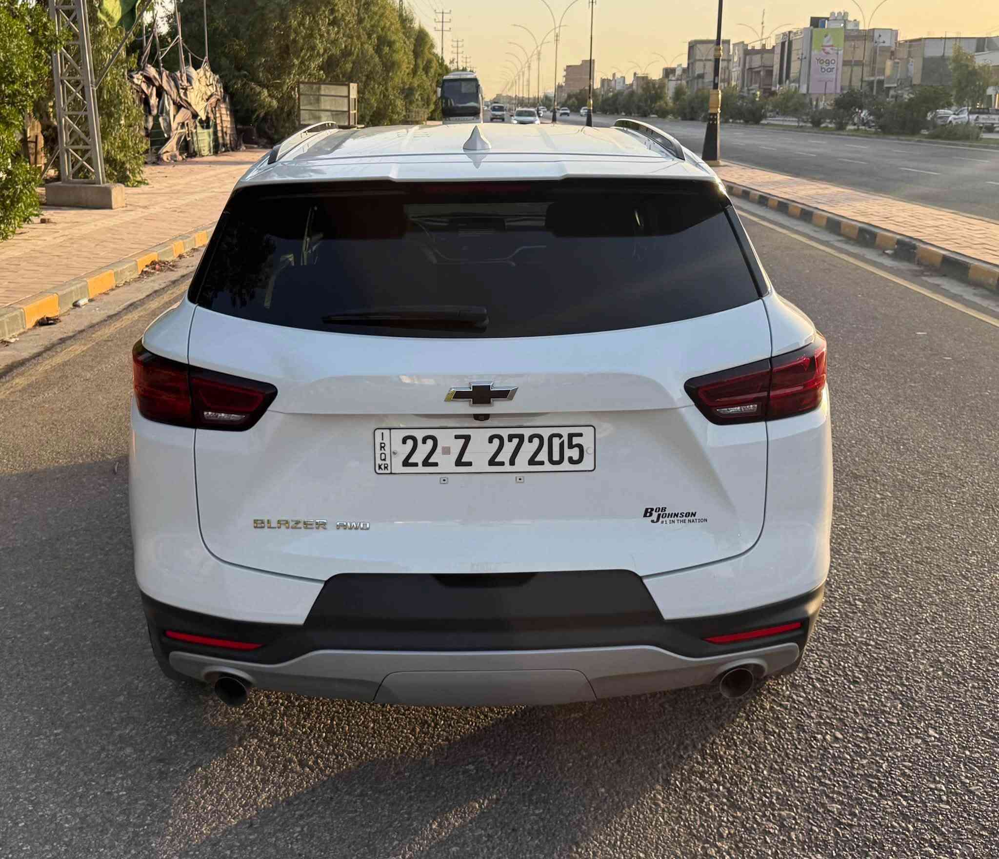✅الفئة 2LT فور ويل
✅الموديل:2024
✅الوارد:امريكي 
✅الممشى:25,515 مايل 
✅الارقام:اربيل 
✅الموقع:نجف 

✅المواصفات:
🔻فورويل 
🔻جنطة كهرباء 
🔻رادرات جانبية 
🔻كاميرا خلفية 
🔻كشنات الامامية تدفئة 
🔻مثبت سرعة
🔻رادار امامي تحذير 
🔻تحديد مسار 
🔻تحكمات ستيرن 
🔻ماوس انظمة قيادة
🔻شاشة
🔻هاند بريك كهرباء 
🔻تبريد خلفي مع منفذ شحن 
🔻اربع ابواب بصمة 
🔻منافذ شحن امامي 
🔻مانع انزلاق 

 
ملاحظة:السيارة جدا نظيفة بارد باب خلفي يمين كما موضح في الصور قطعة صغيرة بارد فقط 

للاسفسار:***********
