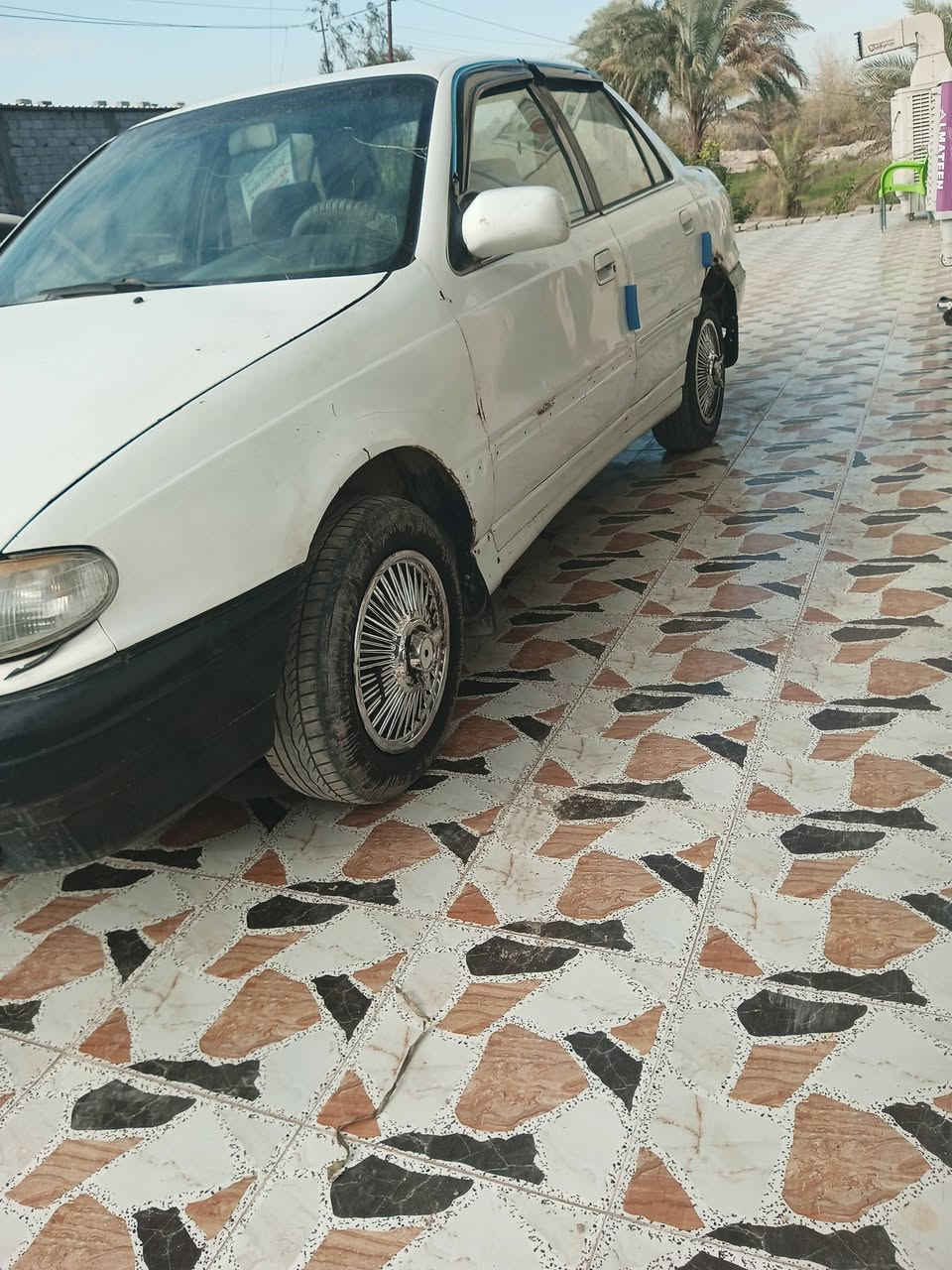 السلام عليكم سياره الانتره لبيع موديل 94مكينه وكير وحداديه خير من الله كير اوتوماتيك غرفه جديده رقم كربلاء سنويه جديده تحويل ثاني يوم السعر 24وبيه مجال حك الجيه رقم الهاتف ***********
