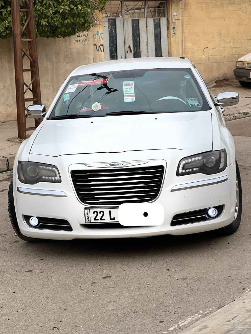 السلام عليكم
أوباما 
2012
طخم تايه جديد 
السيارة مكفوله كير ومحرك واكسن كله شرط 
كابون بانزين 
السعر 175
السيارة بل موصل الأيسر 
***********
***********
