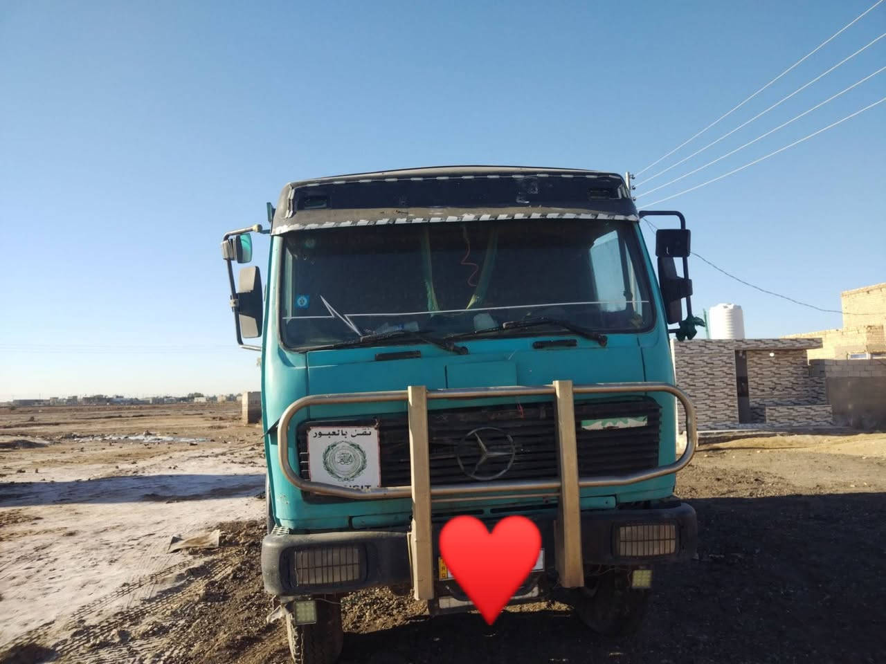 سلام عليكم سياره للبيع موديل ٧٦ محرك ٢٥ كير ٢٥ كفاله عامه للاتصال ***********
