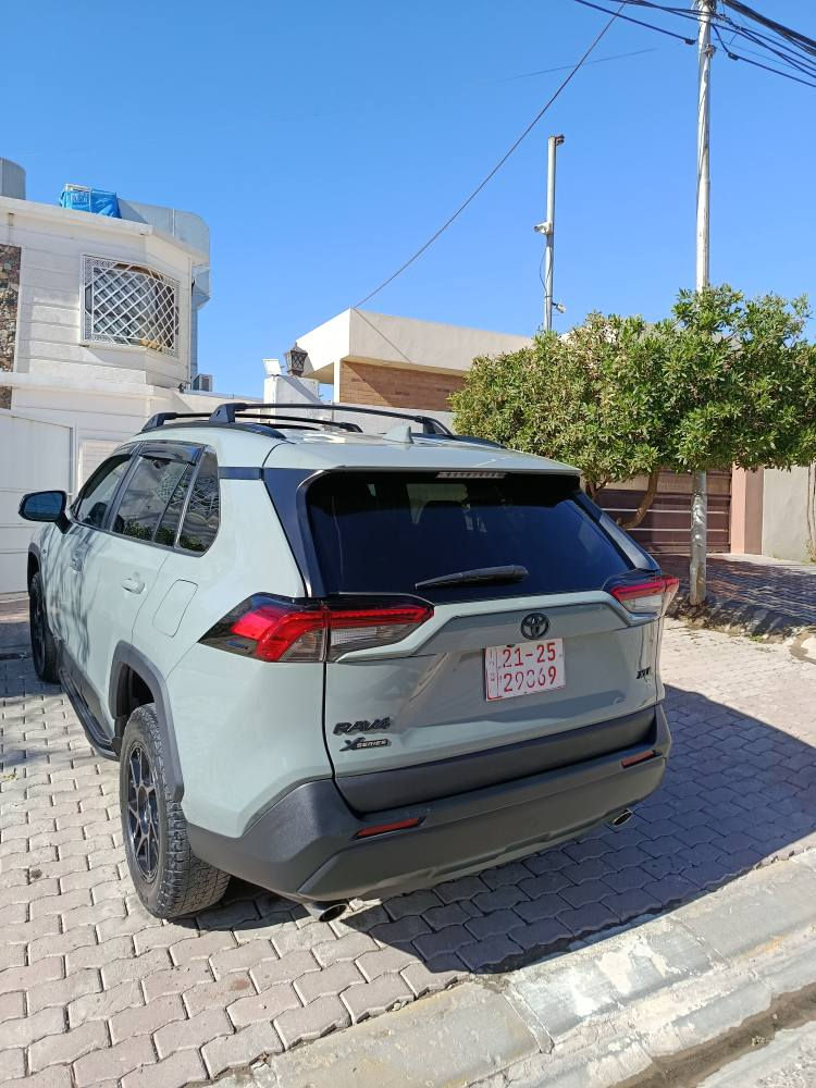 0، 7، 7، 0، 1، 3، 2، 7، 1، 7، 0
فول فول موصفات XLE 
موصفات سياره ، فتحت سقف ، بصمت ابواب ، شاشه ، كامره ،  ، لايتات زينون  LED , كشنات جلد و کهرباء  ، وضعات قياده  ، ماشيه 40 الف کم   - رادار أمامي - ⁠رادار جانبي - بصمة تشغيل  - ⁠جنطة كهرباء - ⁠مانع اسطدام  - ⁠4 انضمة قيادة - ⁠اوتو هولد - ⁠تبريد قطعتين - ⁠وبعد هواي مواصفات بيها - لون مميز سمنتي - محرك والكير شرط  - FWD
سيارة جدا جدا جديده و حلوة 
0، 7 ،7 ، 0،  1 ، 3 ، 2 ، 7 ، 1 ، 7 ، 0
- الضرر جاملغ سكن + الباب سكن صبغ ويا شبرين دوسة الصبغ 
- دواخل شاصي بدون اي ضرر. 
 رقم كاتي بعد باقي 85 يوم للترقيم سليمانية 
عنوان كركوك/ شوراو
216 $ قفل 
 للسعر خابر رقم (***********) كركوك, العراق
