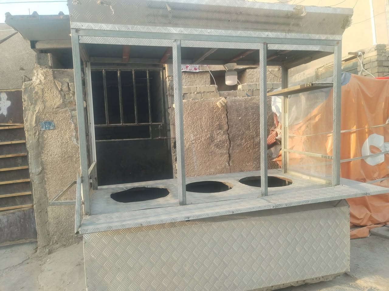 عربانه تفصال لبيع السعر ٣٠٠ بيه مجال


**إذا كنت صاحب هذا الإعلان وتريد حذفه لأي سبب، رجاءا أرسل رسالة إلى الدعم الفني**