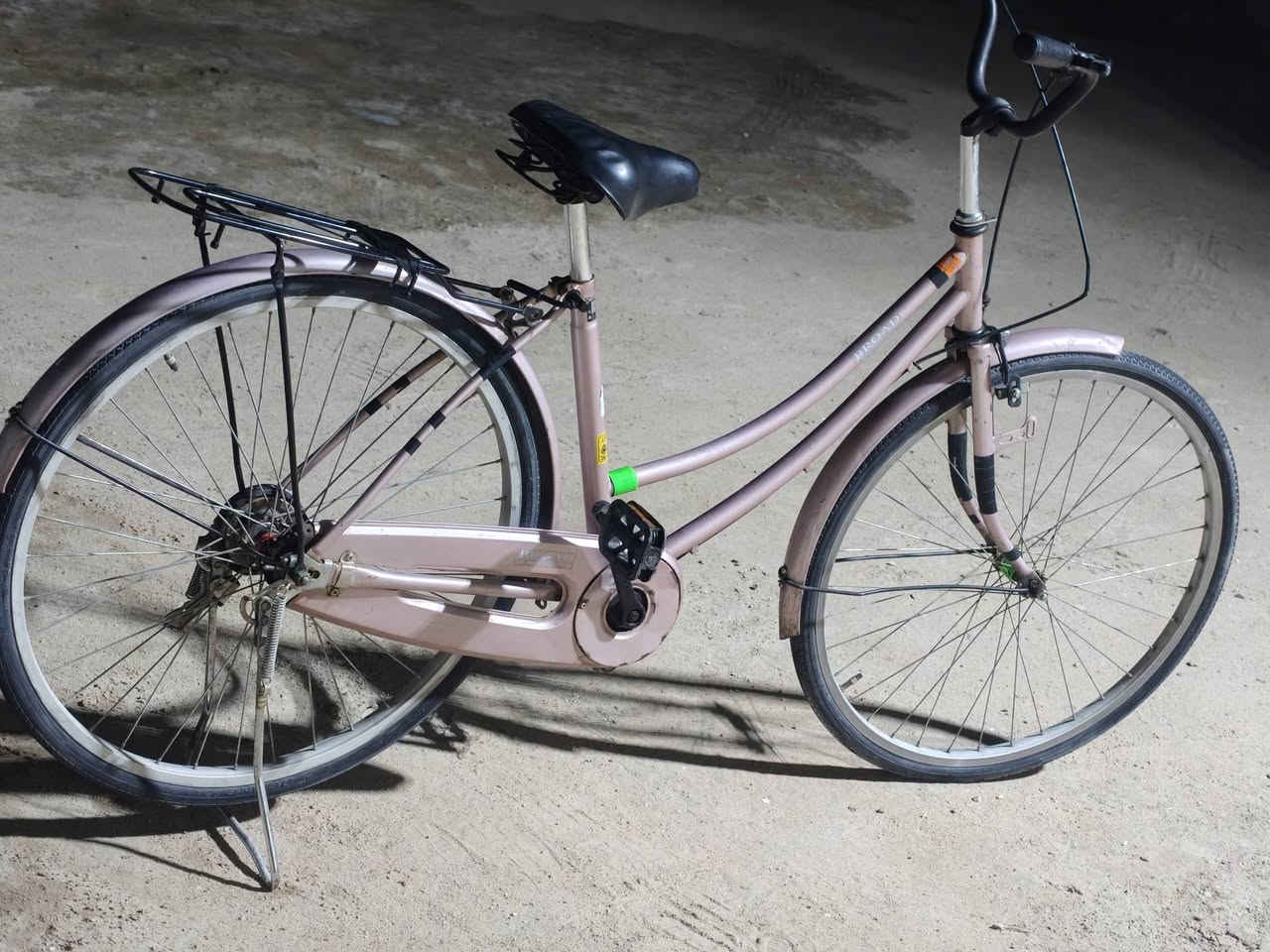 باسكل البيع مديل 26 السعر 100وبي مجال المكان بصره كرمت علي


**إذا كنت صاحب هذا الإعلان وتريد حذفه لأي سبب، رجاءا أرسل رسالة إلى الدعم الفني**