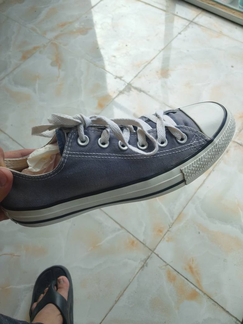 سلام عليكم شباب حذاء باله. ولادي. بناتي. سعر.3000 بس. باله. تنزيلات
مكان حي الكرار مجاور المدرسه. الحديد ***********
يم بيت حسين. صفار.
