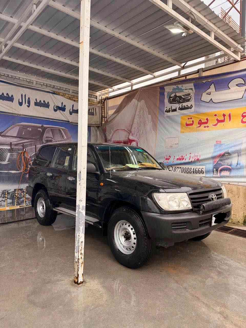 لاندكروز 2002 جديده سياره جاهزه دخول كويتي 
رقم طبق الاصل متوم سياره جاهزه من كلشي بدون حادث بدون كصه سعرهه 75 قفل واي استفسار 

0787 915 2220 عمارة, ميسان
