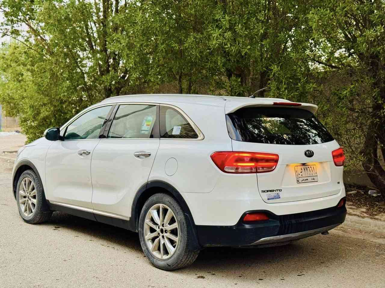 السلام عليكم ؟ بيع مستعجل
سورنتو  2018  خليجي. ب اسمي تحويل ثاني يوم

السعر : 228$  وبيه مجاااال 

اتصال : ***********

سياره كفاله من صبغ وتبديل فقط بارد ب جاملغ والباب؟ سونر مرفوق 

موصفات فول 1/1 من عدا البنراما

بصمه

صندوق كهربائيّ 
حساست امامي خلفي 
سايد بريك كهربائيّ
كامره خلفيه 
بصمه فتح ابوب 
مري شفط 
لدات امامي خلفي 
كشنات جلد 
كشنات كهربائيّة 
نضام ترحيب
نضام تزحلق 
مثبت سرعه 
نزول منحدرات
اوتو هولت 
اربع انضمه قياده سبورت. مريح. اقتصادي. عادي 
شاشه اعطال 
7راكب
5ويل كب 
3قطع تبريد مركزي

بغداد حي اور
