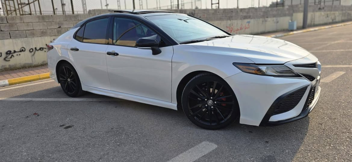 تۆیۆتا کامری  2023 xse  فول مواسە فات
 سە یارە کە نمونە یە لە جوانیا بئ شوختە بئ ساردە
 37 هە زار ڕۆشتوە بە ناوی خۆمانە وە یە
 مە کینە و گیڕی بە شە رت نە کراوە تۆ
 چوار تایە ی تازە ی بۆ بە ستراوە 
دە عامی بۆ دە عامی بە شە رت 
پیشو پشتی کە پسە ئە رباگ بە س شانی تە قیوە
 سوکانو دە شبوڵ بیلادییە وە ک بۆیاخ
 شانە کانی ڕە شییە کە ی بۆیاخە

سعر : لە کۆمێنت داوای بکە ڕاستەوخۆ بۆت دێت 🤖 

 دوسێ پە ڵە کارتی هە یە
 سە یارە کە دە بڵ ئە کسلە چوار بستۆنە
 ڕە سمی حادیسە کە ی دانراوە
 چە مە لۆخی سە کن گۆڕاوە بە شە ریکە

ژمارەی خاوەنەکەی 
***********
 ***********
