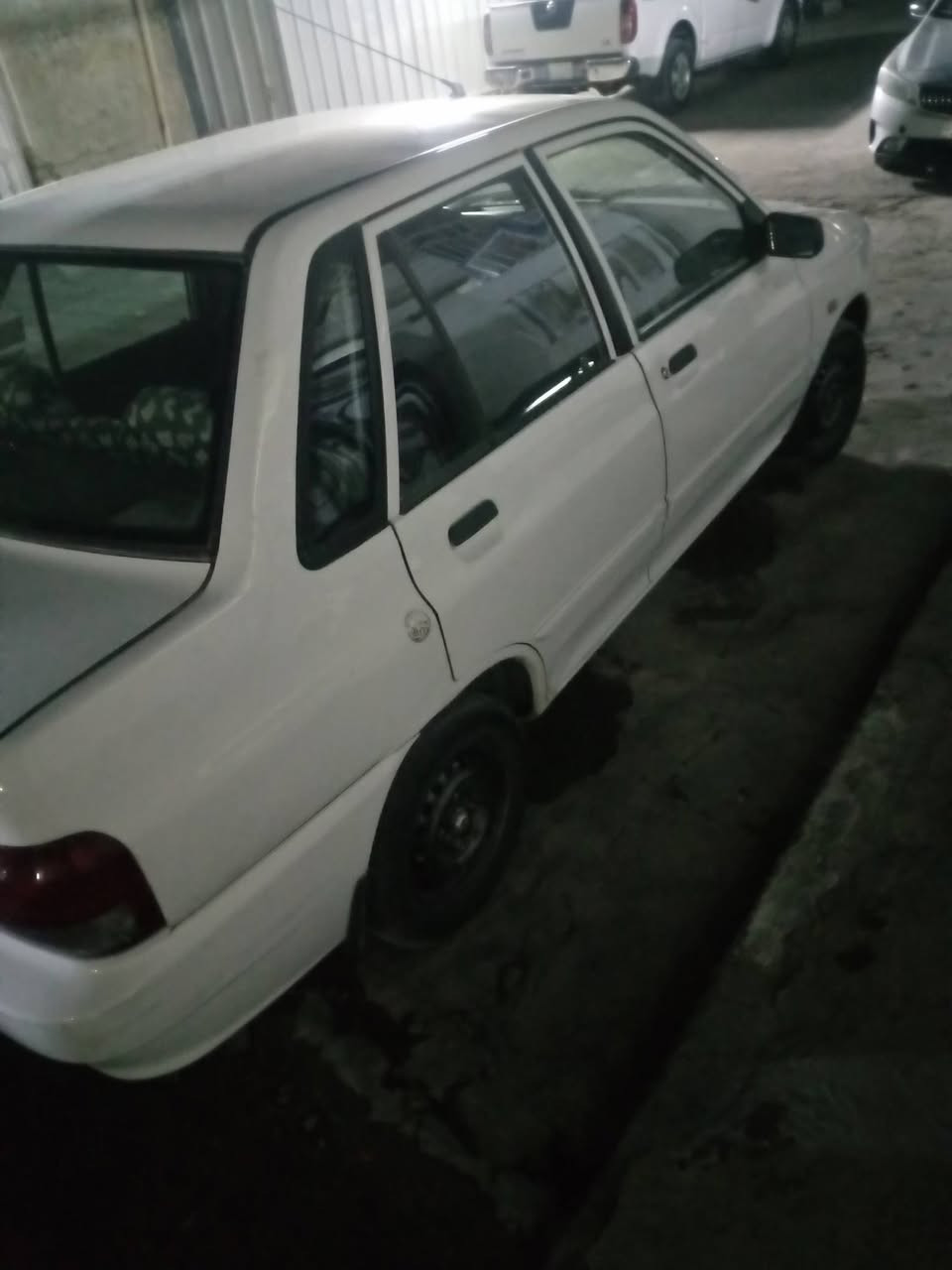 سايبا منغولي 2013 رقم بغداد  بدون صبغ سياره جاهزه مكانها بغداد زعفرانيه  بسمي سنويه 2027 الاستفسار ///*********** اتصل  ماارد على تعليق مااعرف أقره  واتساب موجود ///
