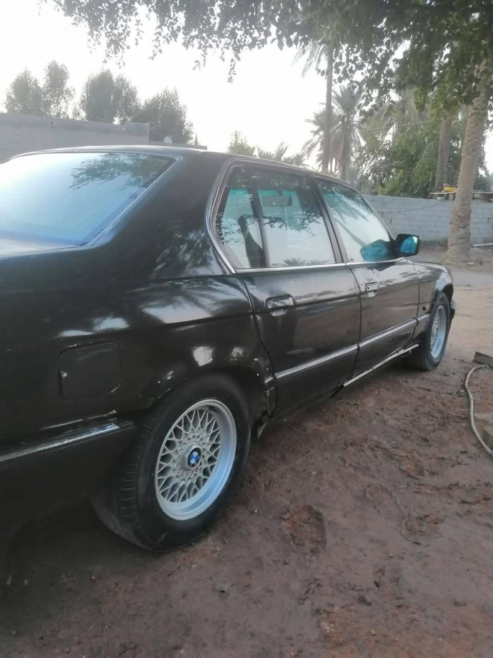 بي ام 730  للبيع فتحه دبل جام رقم بابل مشروع وطني سنويه 29 محرك وكير واكسل وحداديه الخلفيه مكفولات سعرها 28 وبيه مجال هذا رقمي *********** مكاني بابل
