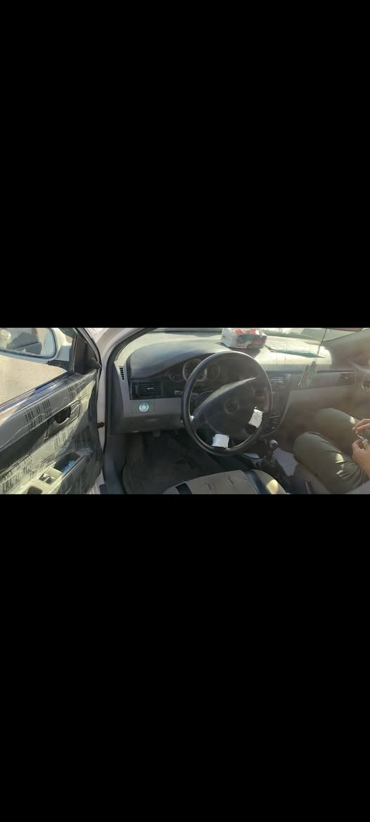 السلام عليكم اوبترا مؤسسة 2004 للبيع 
محرك بدايت تنقيص 
كير شرط تدفئه نار تبريد ثلج
 كابون بانزين بيها 
صبغ جاملغ امامي ونص باب 
بيع او امراوس حساب القناعة 
سعر 65 بيها مجال
 تفاصيل اكثر اتصل ***********////***********
