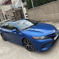 للبيع كامري se plus 2019 (بانزين) سلايد روف ( فتحة ) كراسي جلد  شفتات ...