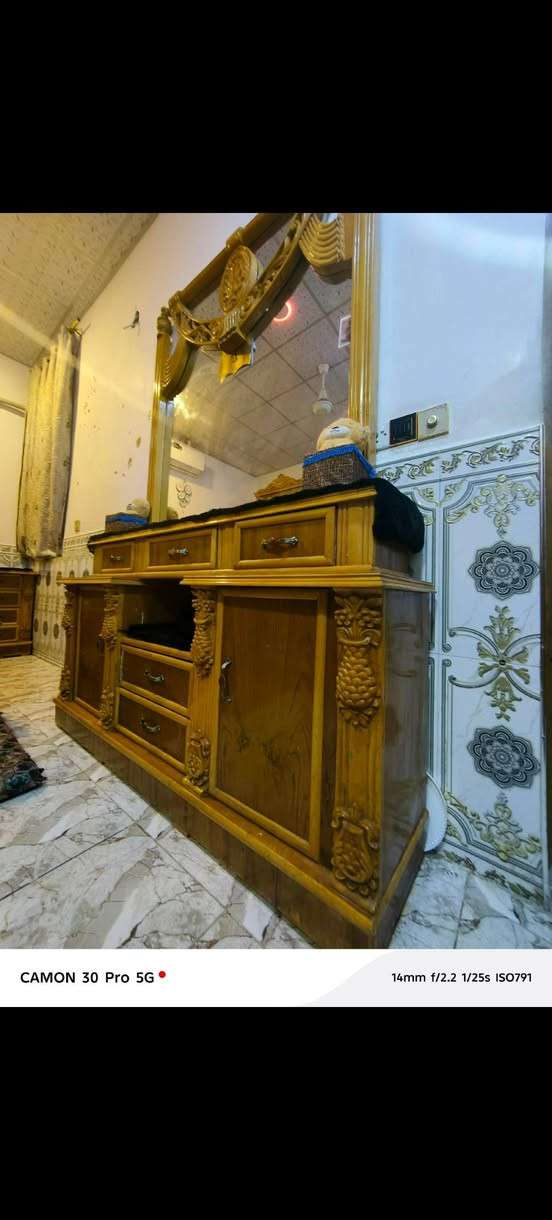 عندي غرفة صاج عراقي 7 قطع ماخذتها ب3/ ونص اريدها بمليونين و800 مابيها ضرر مكانها نجف حي المهندسين


**إذا كنت صاحب هذا الإعلان وتريد حذفه لأي سبب، رجاءا أرسل رسالة إلى الدعم الفني**