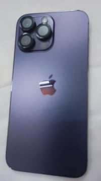 ايفون 14 برو ماكس للبيع جهاز وشاحنه فقط نظافة 100‎%‎ ولاشخط شرط مامفتو...