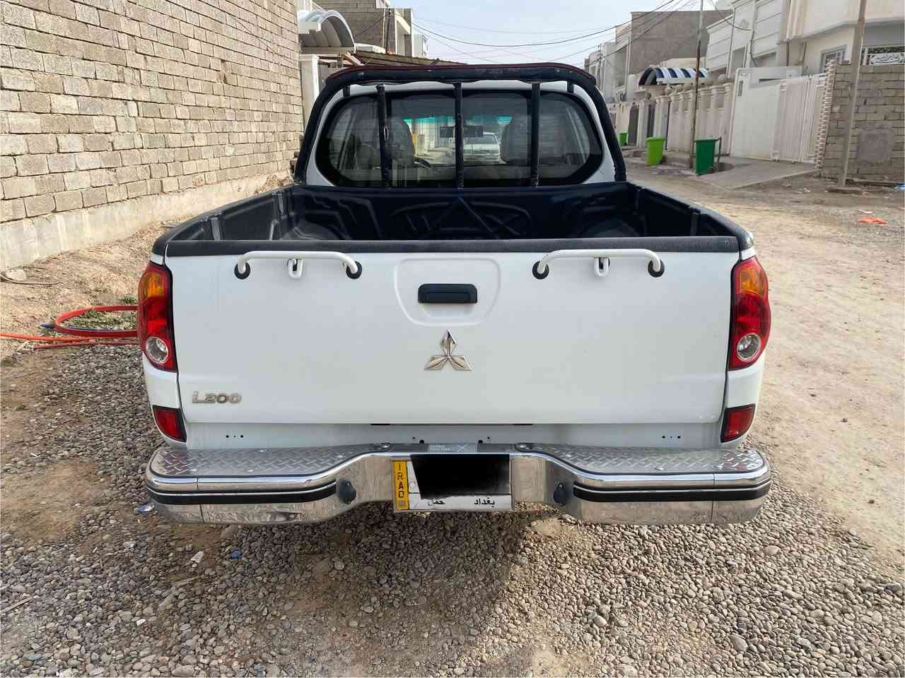 1: ميشوبيشي 2015
2:رقم بغداد مشروع وطني
 3:ماشيه 144 مكفوله من الصبغ 
4:سياره جاهزه على آخر حبايه 
5:تحويل مباشر ماكو وكاله 
6:مكان السياره صلاح الدين سامراء 
7: بيه تعديل بارد طارف الجاملغ السايق 
8: السعر 135$ وبيه مجال للشراي
***********
