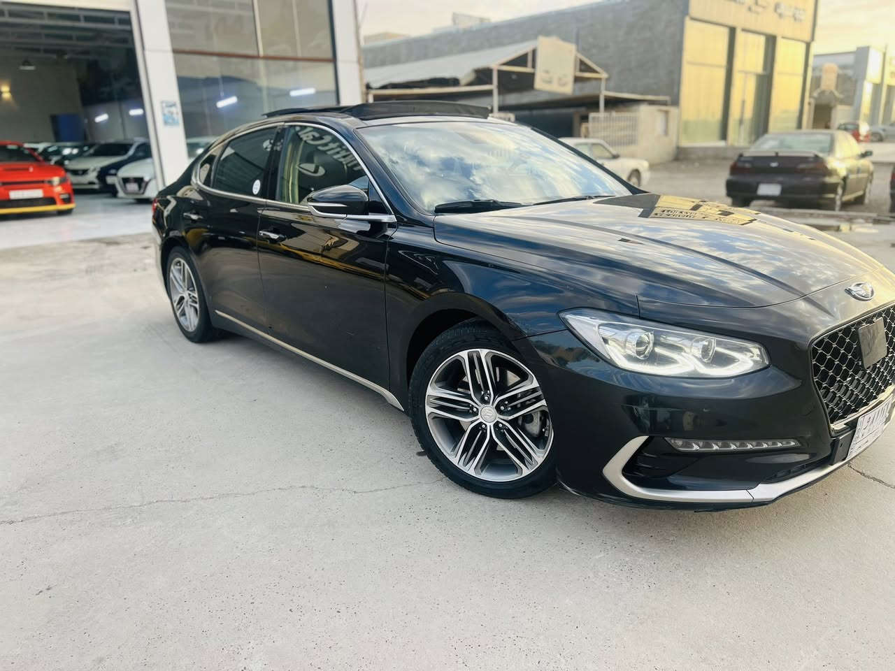 سلام عليكم .
للبيع سياره ازيره مِـטּ نوع گرانجر فول مواصفات ، شرط التحويل والغرامات …

مواصفات السياره .
1- حساسات خلفي ، أمامي
2- كامرات عدد 6 
3- تدفئات بل كشانه الاماميه والخلفيه
4- كشنات كهرباء 3 وضعيات
5- تخم تايرات جدد
6- المراه الجانبيه تنفتح وتنسد عند تفتيح السياره
7- سقف بونراما للأخير
8- دبل اشاره 6 
9- ويل بلادي 
10- تبريد وتدفئه 6 منافذ
.
.
ملاحظه : السياره مكفوله مِـטּ الدعاميه للدعاميه 
وترهم مراوس حسب القناعه.

السعر : 205 

للأستفسار الاتصال .. ***********
