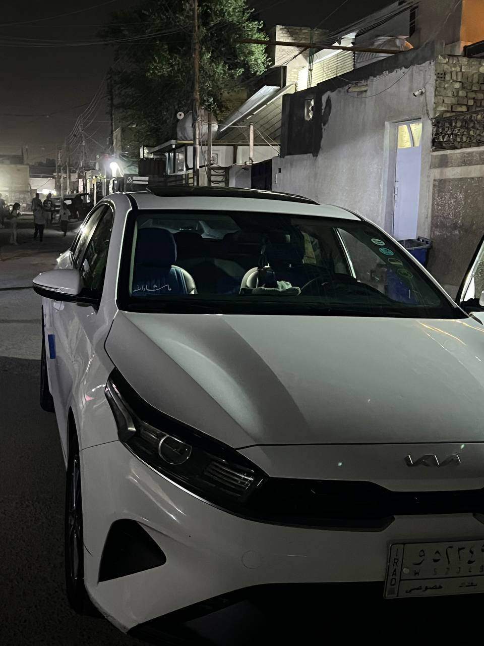 سيراتو موديل 2022 خليجي
كفاله عامه فول مواصفات ماعده بصمه 
محرك 1600  ماشيه 90 ألف 
لمعرفه السعر الاتصال على الرقم
*********** مكان السياره بغداد الدوره
