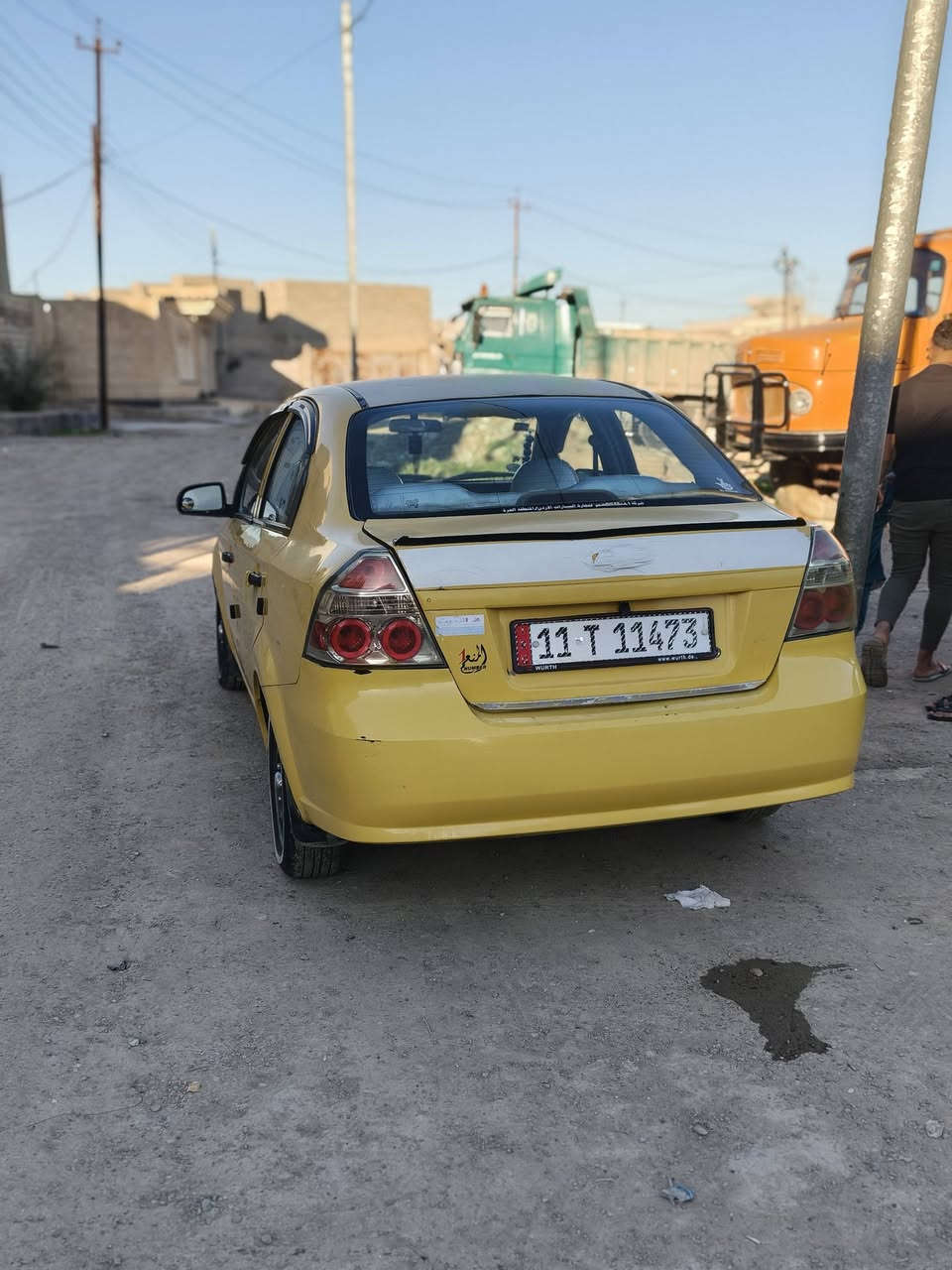 السلام عليكم اڤيو للبيع موديل 2010 كير عادي مكاني موصل/***********
