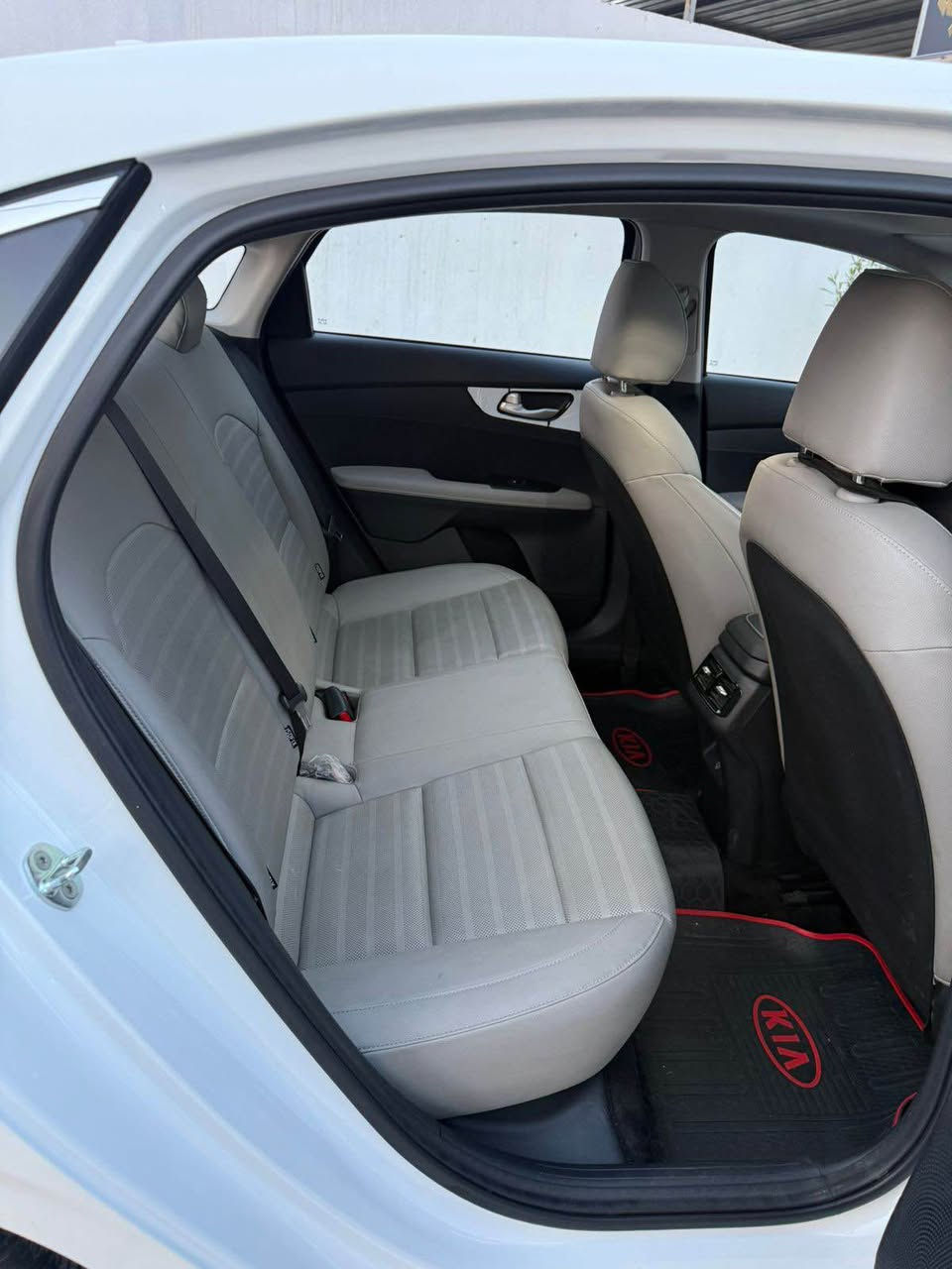 السلام عليكم
مديل K3 ٢٠٢٢
السياره كفاله عامه ماشيه ٣٥ الف كيلو
رقم اربيل تحويل او وكاله السياره جديده بمعنى الكلمه
نشر

فول موصفات اعلى فئه تجي

قطعتين تبريد

شاشه دتجتل

مثبت سرعه

دواخل بيج

صندوك ذكي

سايد بريك كهربائي

اوتو هولد

تحكم ستيرن جهتين

تكت التبريد لمس

جام كهربائي
العنوان البصره
*********** البصرة, العراق
