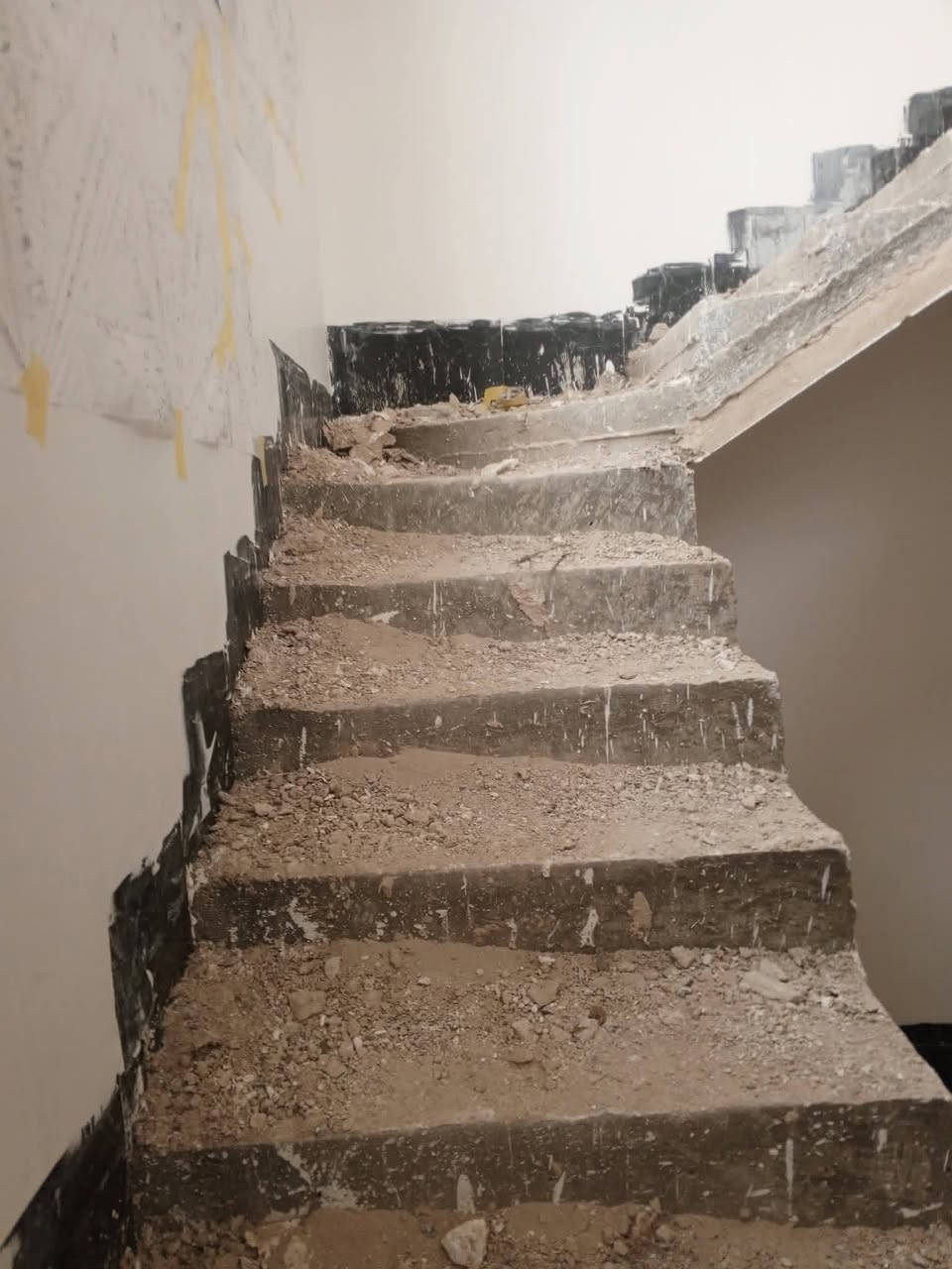 سلام عليكم  /  يوجد كادر عمل جاهز /  تصعيد مواد /  تنضيف بيوت /  تفليش /  تكشيط /  دفن نهري /  شقلنه ليل ونهار /  ومعداتنه جاهزه  ومالك دخل بكلشي تأخذ شقل جاهز مني سلمني شقل وتأخذ شقل جاهز / ماعليك بس تصال على رقم /// ***********) يارب
