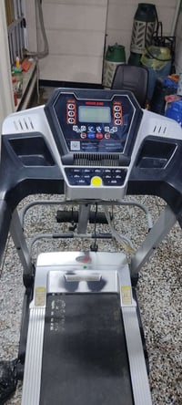 جبلي 140.نظيف بس وكف السير ماله..50الف...07711598495