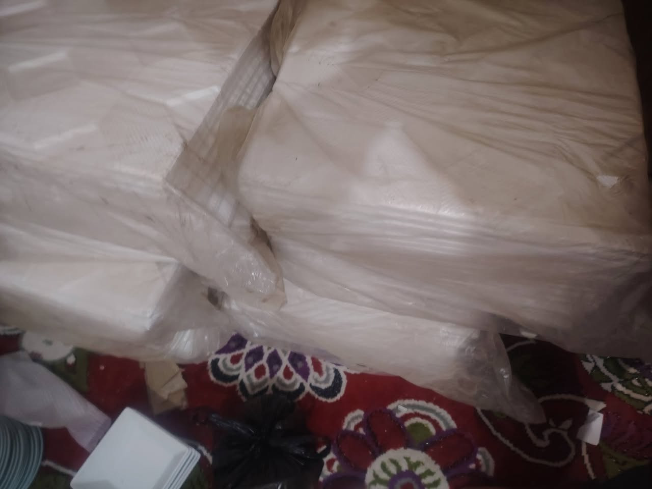 القطعة ب750 متوفر توصيل


**إذا كنت صاحب هذا الإعلان وتريد حذفه لأي سبب، رجاءا أرسل رسالة إلى الدعم الفني**