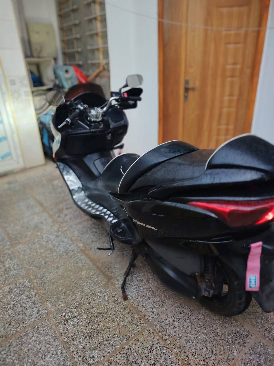 فورزه 0/8
مكفوله كفاله عامه دراجه صاروخ 

صالنصه رياضي زنون دراجه صارله ٥ اشهر نازلة من الرمبه 

مكفوله محرك كهربائيات كفراته الكير اني فاتحه موجود جديد اذا تريد ترجع شده ما بي اي شي كلولي افتحه وفتحته غير هل شي مابيه كله مكفول وشغال 

بغداد زعفرانيه 

***********

متواجد فقط واتساب
سعر10$
