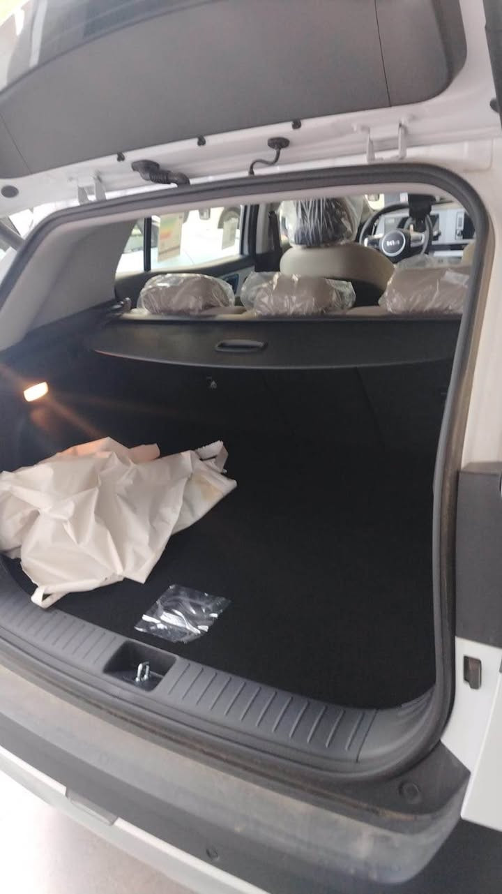 السلام عليكم من رخصه الاخوه كيا سبورتج مديل ٢٥ فول عده لقماره جديده سياره زيرو ماشيه ١٤٠٠٠ لف بيهه شخط بصيط سعر 233$
#ملاحــــــضه_مكلــــف_بالنشر
للاستفسار(‭0772 758 1711‬) البصرة, العراق
