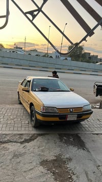 بيجو 405 رقم بغداد تحويل يوم ثاني سياره حليوه شواصيها نضاف مكينتها بيه...