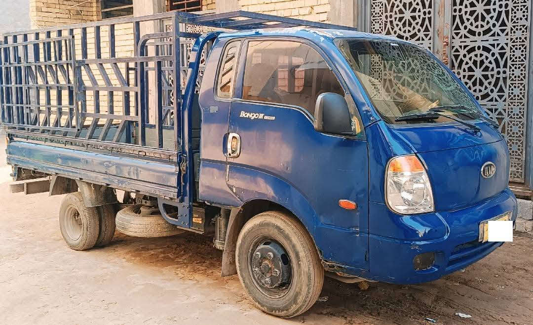 كيا بنكو للبيع
الموديل / 2008
مكينة 4000 نظيفة
گير نظيف
تخم تاير
حدادية نظيفة
العنوان كربلاء / للإتصال ***********
