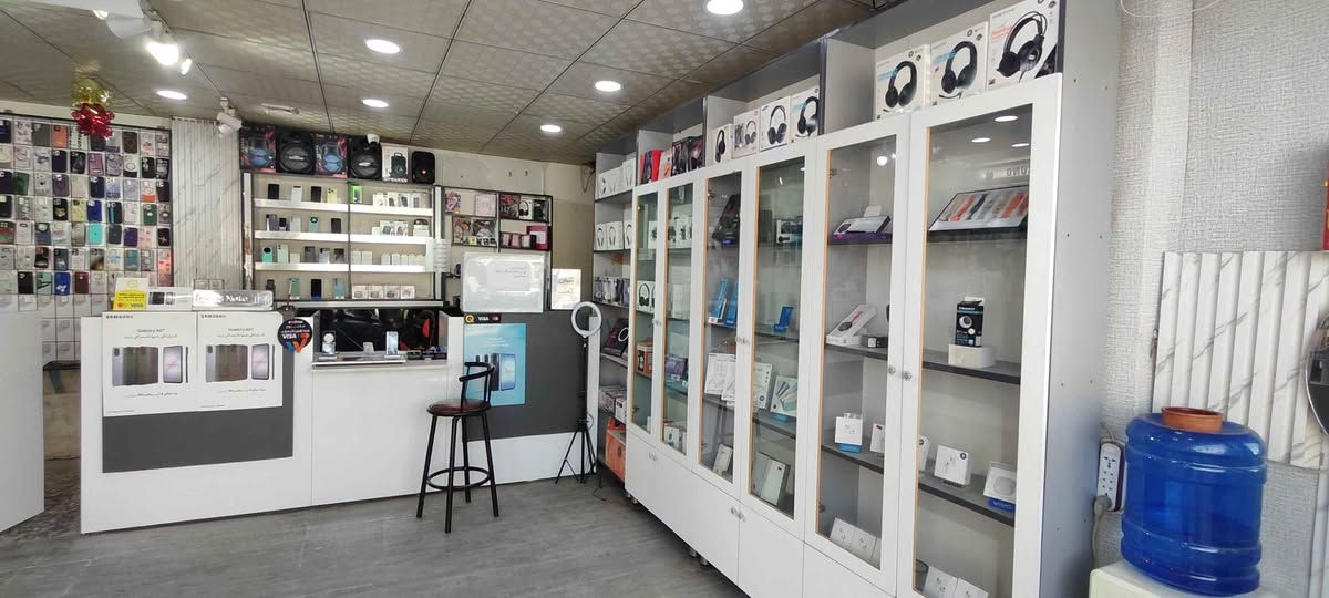 محل موبايلات للبيع متكامل فقط أجهزة موبايل لاتتوفر للاستفسار *********** كربلاء, العراق
