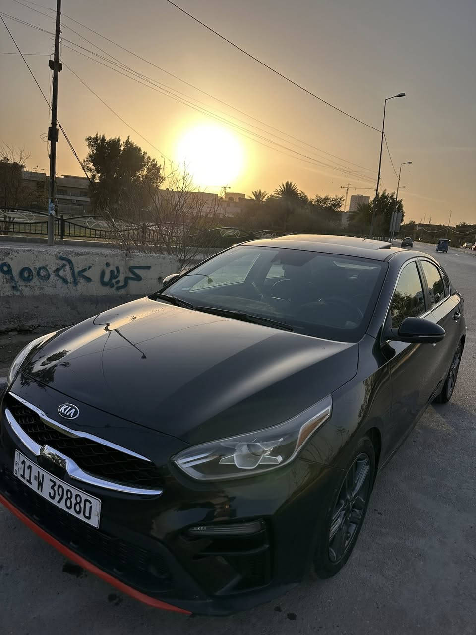 السلام عليكم
فورتي ٢٠٢١رقم بغداد

مكينه ٢٠٠٠ دوش كير سفتي عل البلاد

حادثها خلفي وشويه من الحوض البجم كبس

السياره ليبل واحد بدون اي تبديل، 

السعر ١٤٣ ... 

المواصفات 

فول تحكم ستيرن

شاشه كامره خلفيه دواره كامره اماميه وكامره داخليه 

رادار  

مانع انزلاق

نقطه عمياء

توقف ذاتي

تبريد ثلج 

تخم تاير جديد

بغداد البياع 

الرقم ***********
