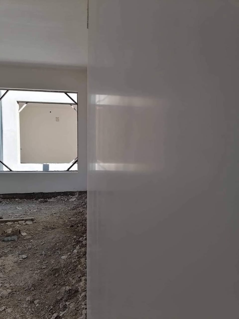 سلام عليكم لبخ ومخمر جص شغل درجه اولى شرط مهندس  هذا رقمي ***********
