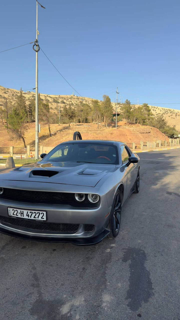 عربي 🖤
‏Dodge Challenger /2017 💥 🇺🇸
کیر اوتو مکینە V6  3.6 
سیارە کلش جديدة
دعامية SRT
و ويالة و تايرات جديدة 
وياله SRT جديدة 
مواصفات SXT
شاشة وسط
كشن جلد احمر ❤️
دفيوزر و لحية SRT 
حدادية صدر جديد 
تريد وكالة او تحويل حاضر 
مكينة و كير بشرط 
شرط فحص 
ماشیە ٧٠٠٠٠ الف
سعر ١٤٥ ورق و مجال 
مكاني اربيل / كوىسنجاق
***********
***********

 کوردی 
‏Dodge Challenger /2017 💥 🇺🇸
توماتیک ٣.٦ بێ دەسکاری ستوک
مواسفات 
شاشە وصط
کوشین جلد ناو سۆر 
دفیوزر و لحیە SRT
تاخم پێشی و بشتی نوێیە 
تایەو ویلی نوێی SRT بۆ بەستراوە 
سەیارەکە زۆر خاوێن و نوێیە بێ تەقەو رەقەیە 
گلۆپی ئێرباگ و دەشبول پێ نیە 
٧٧٠٠٠ رۆشتوە 
سعر ١٤٥ وەرەقە و مەجال 
شوێن هەولێر
***********
*********** كويسينجاك, أربيل
