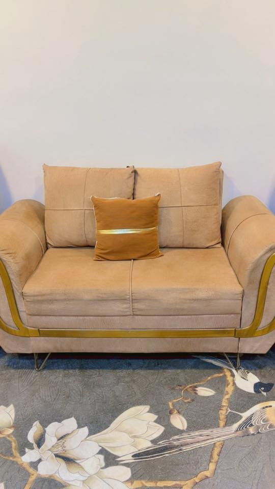 تخم ١٢ مقعد ابو نفر عدد ( ٤ ) مقعد ابو نفرين عدد ( ١ ) مقعد ابو ثلاثه عدد ( ٢ ) مقعد بكاني بغداد زعفرانية شارع الكهرباء السعر ( ٤٥٠ ) الف ورقمي *********** بي واتساب
