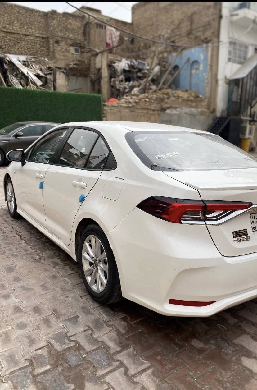 كورلا مديل 2025 هايبرد فول واحد علا واحد  سياره خير من الله سياره مكفوله كفاله عامه ***********مراوس بسياره عاليه حسب قناعه توسان او سبورتج
